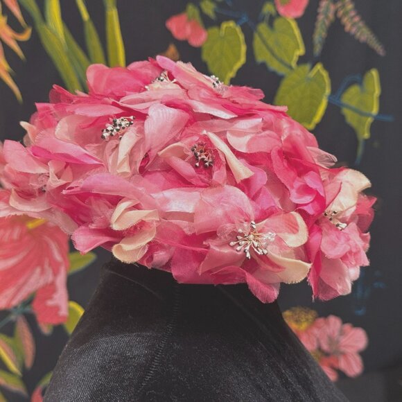 Vintage 1950\'s Pink Floral Pillbox Millinery Hat with Union Label main image 9
